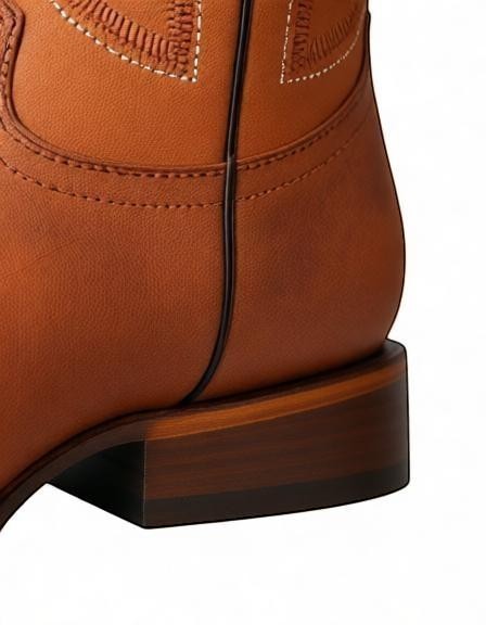 Detalle del tacón y piel bovino color shedron de la bota vaquera para mujer RAVAC El General modelo 125367
